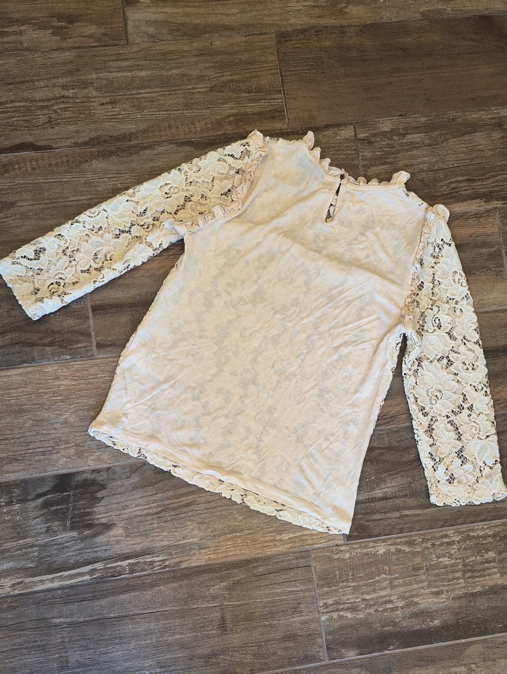TOPSHOP 3/4 Sleeve Transparent Cream Colored Lace Top, XXS - Picture 7 of 14